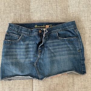 COPY - Abercrombie mini denim skirt | size 6